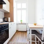 公寓 Fullhouse - Halle - K46 - Nespresso - 2 Queensize Beds - Smarttv