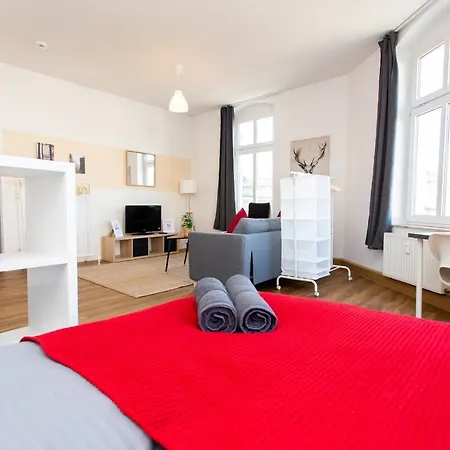 Fullhouse - Halle - K46 - Nespresso - 2 Queensize Beds - Smarttv Lejlighed