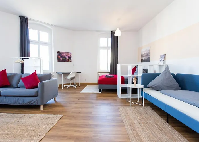 Fullhouse - Halle - K46 - Nespresso - 2 Queensize Beds - Smarttv Lägenhet *