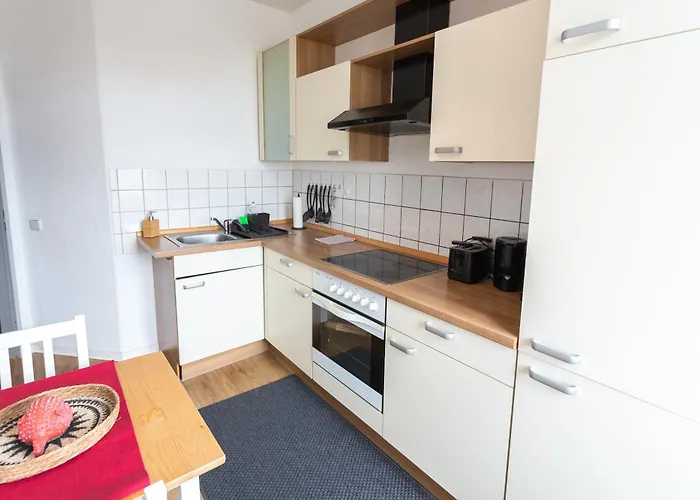 Fullhouse - Halle - K46 - Nespresso - 2 Queensize Beds - Smarttv Halle (Saale)